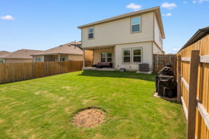 709 Lake Sweetwater Ln, Buda, TX 78610, USA Photo 13