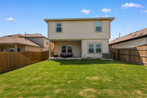 709 Lake Sweetwater Ln, Buda, TX 78610, USA Photo 14