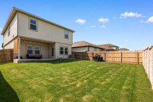 709 Lake Sweetwater Ln, Buda, TX 78610, USA Photo 16