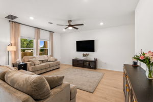 709 Lake Sweetwater Ln, Buda, TX 78610, USA Photo 0