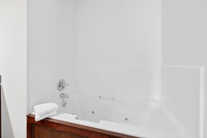 709 S Greengate Dr_018.jpg