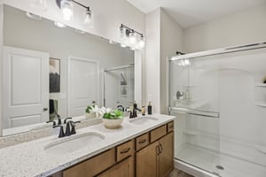 Somerset Blvd-S2205-023.jpg