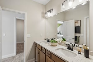 Somerset Blvd-S2205-025.jpg