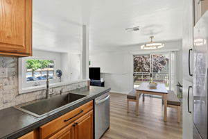 013_F8_09 Whitewater Ct