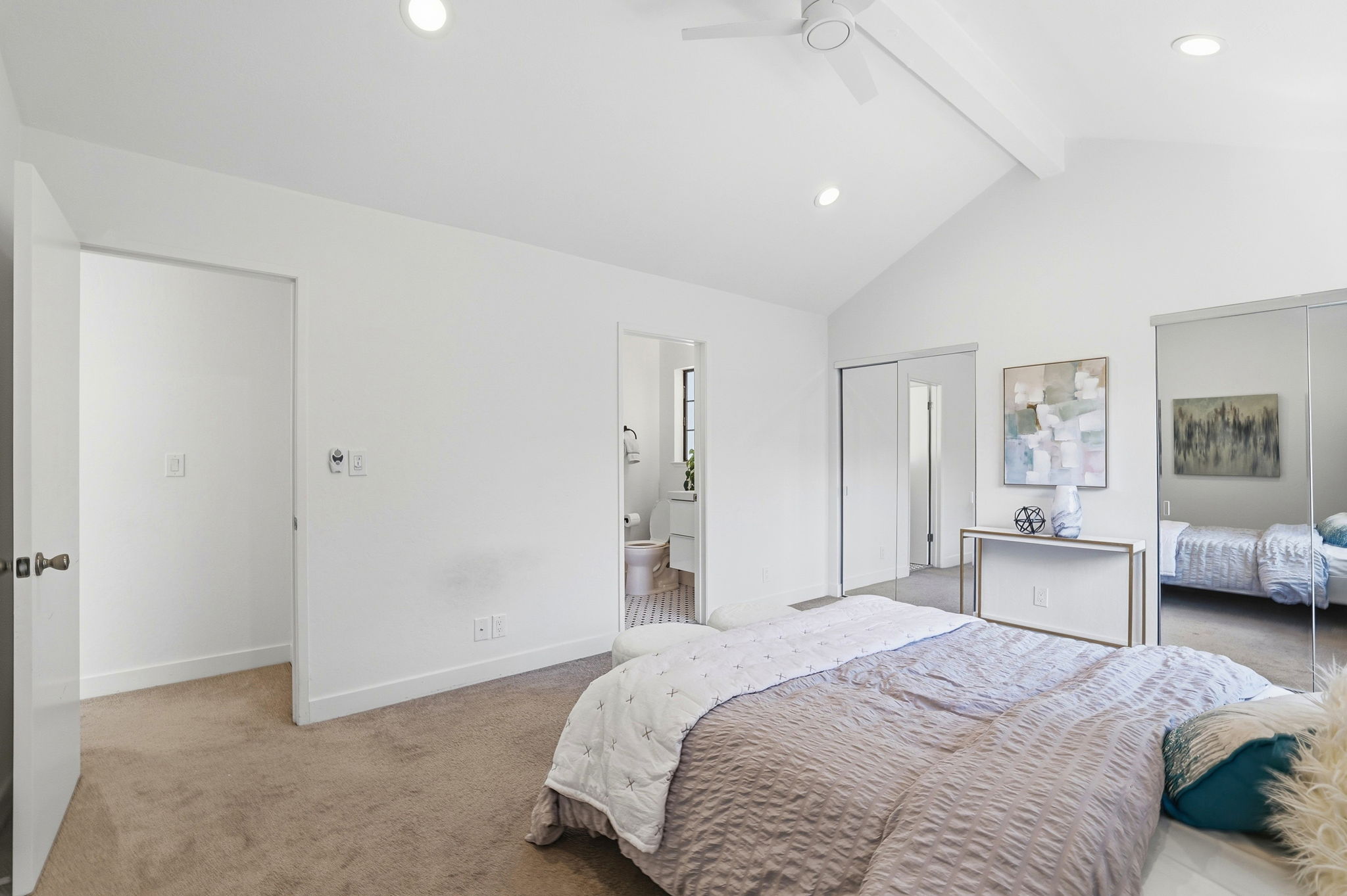 022_F8_709 Winstead Ct