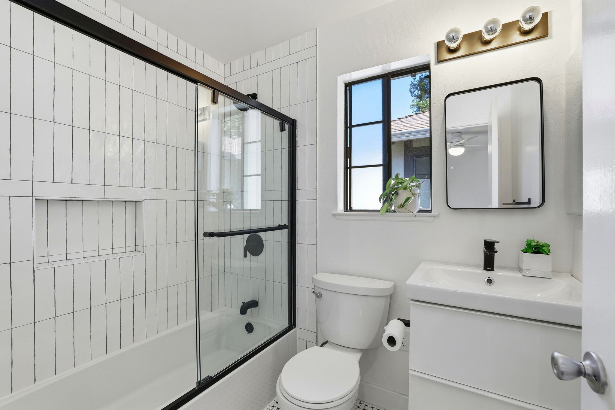 026_F8_709 Winstead Ct