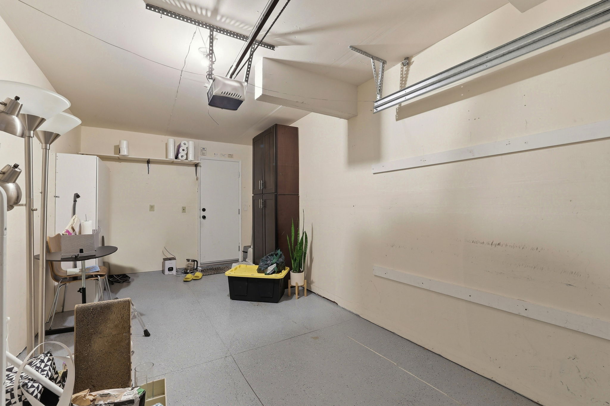 030_F8_709 Winstead Ct