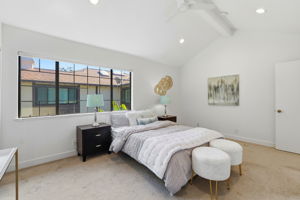 023_F8_709 Winstead Ct