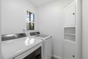 028_F8_709 Winstead Ct