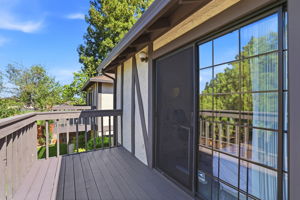 034_F8_709 Winstead Ct