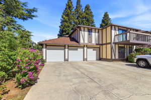 039_F8_709 Winstead Ct