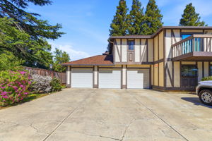 040_F8_709 Winstead Ct