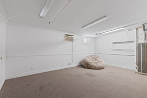 Photo 50