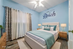 DSC08756 virtually staged.jpeg