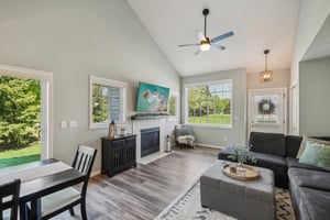 175th St W-1305-007.jpg