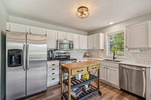 175th St W-1305-010.jpg