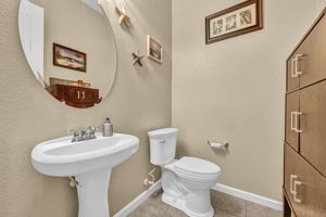  Photo 44