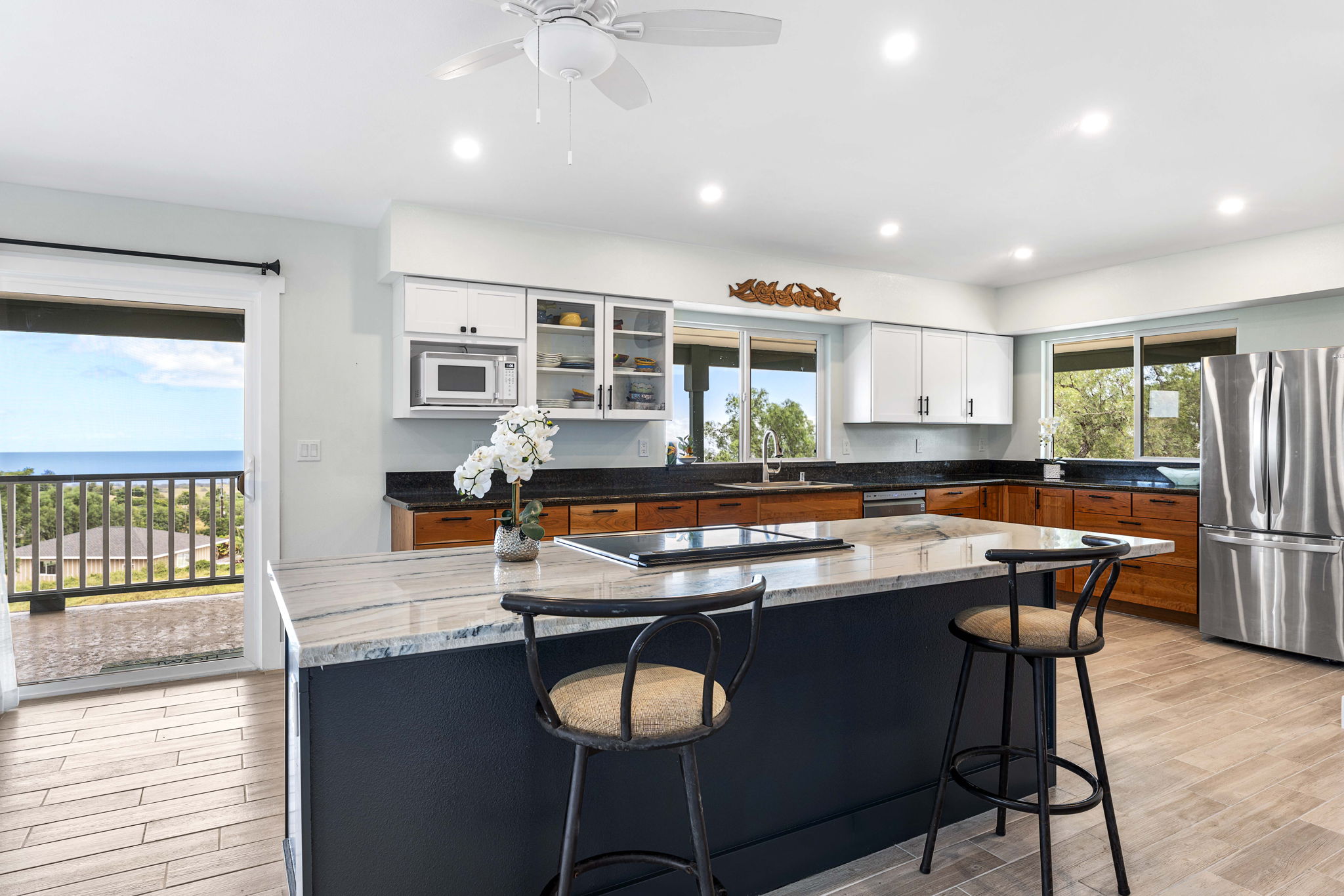Kitchen b