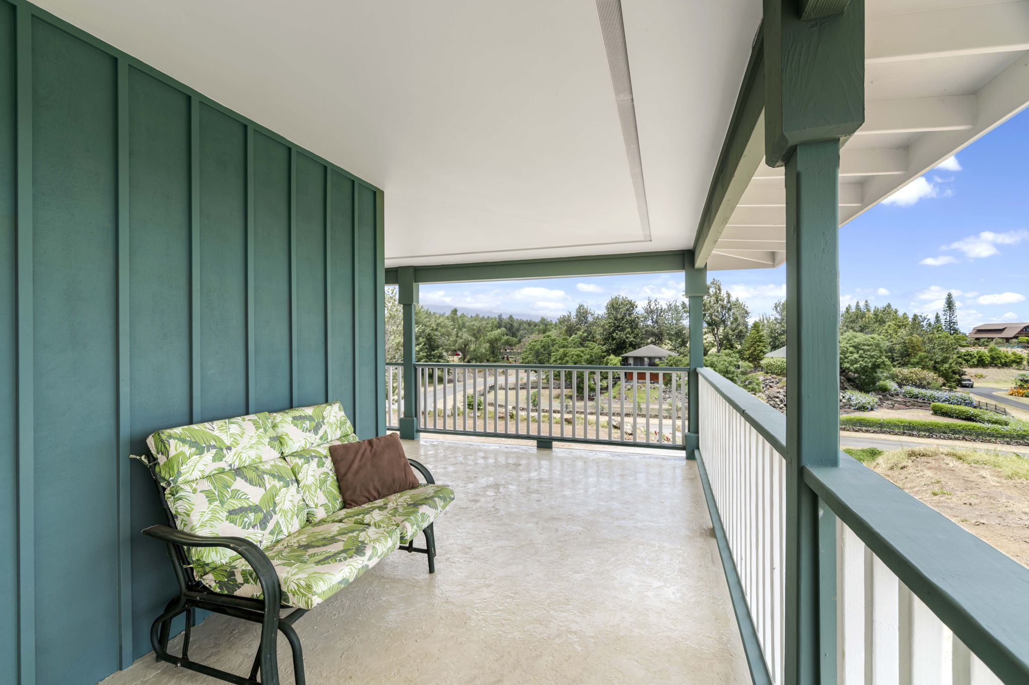 Lanai 2