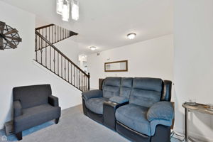 71 Bowman St_007