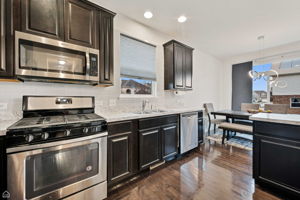 71 Bowman St_013