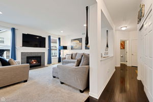 71 Bowman St_020