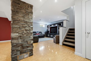  Photo 37