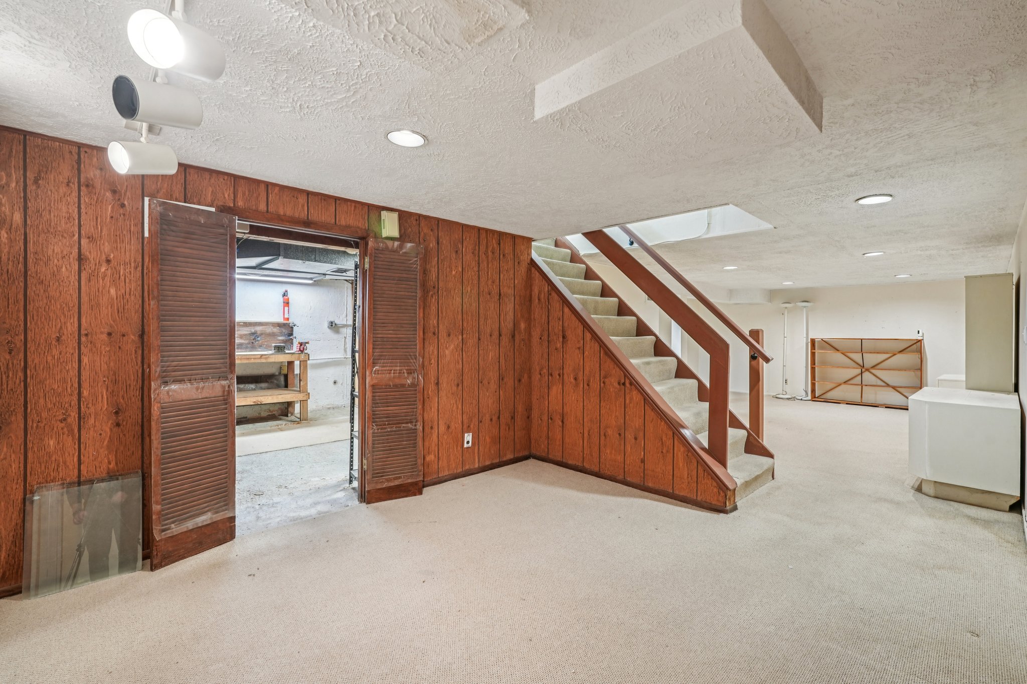 Dora Ln-S2810-038.jpg