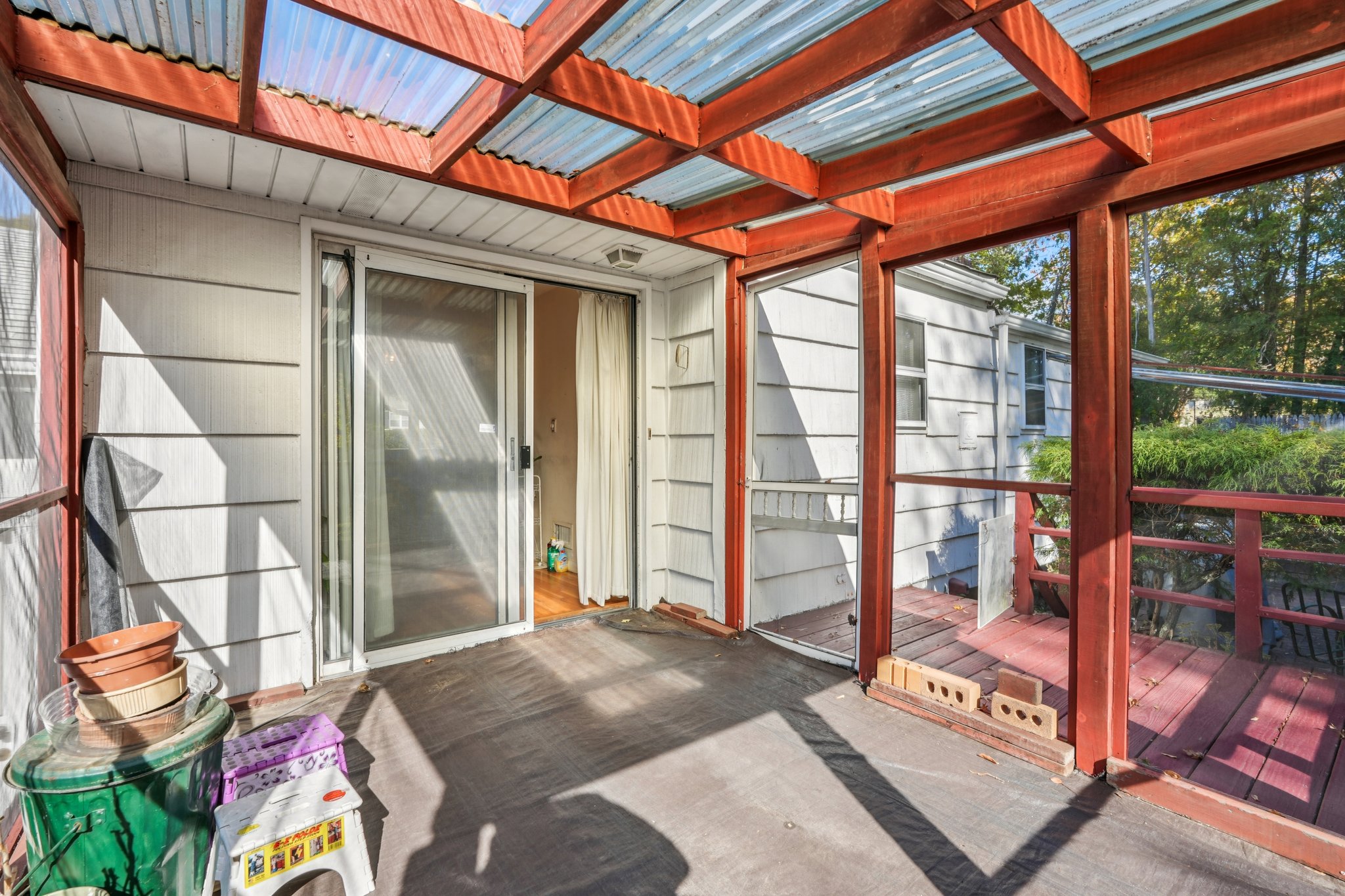 Dora Ln-S2810-045.jpg