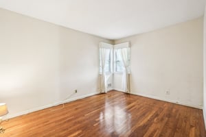 Dora Ln-S2810-023.jpg