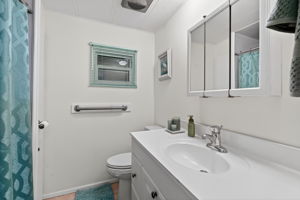  Photo 23