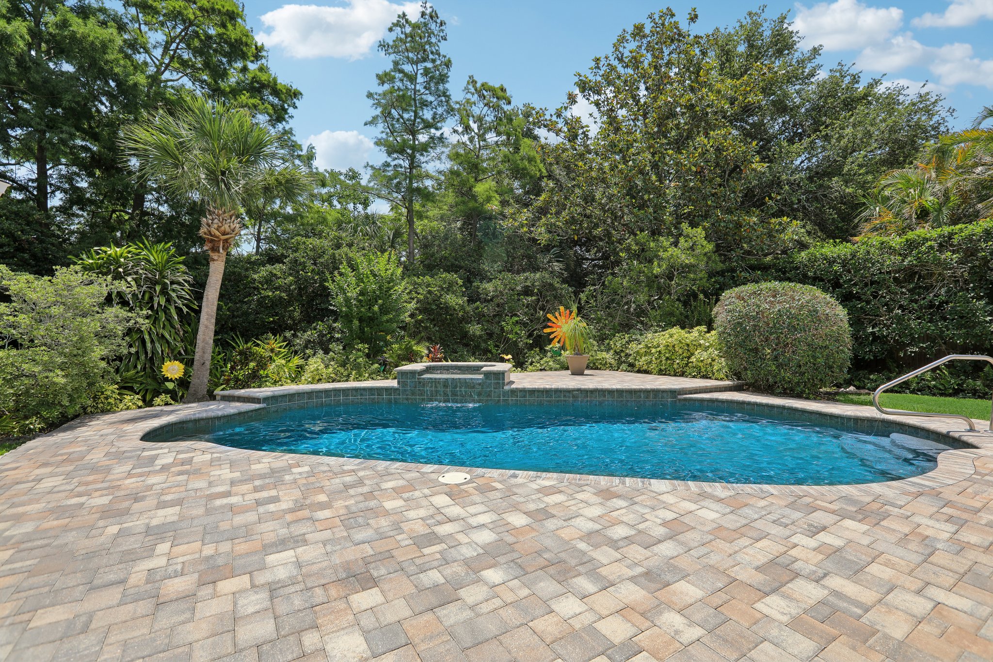 Flamingo Cir-2005-035.jpg