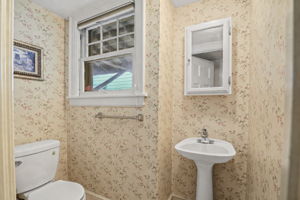  Photo 28