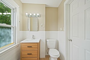  Photo 44