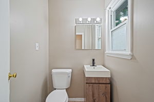  Photo 45