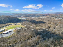 71 River Vlg Dr, Marion, NC 28752, USA Photo 110