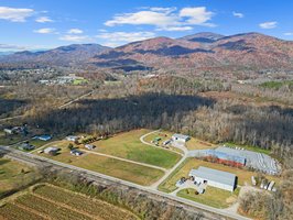 71 River Vlg Dr, Marion, NC 28752, USA Photo 103