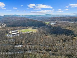 71 River Vlg Dr, Marion, NC 28752, USA Photo 101