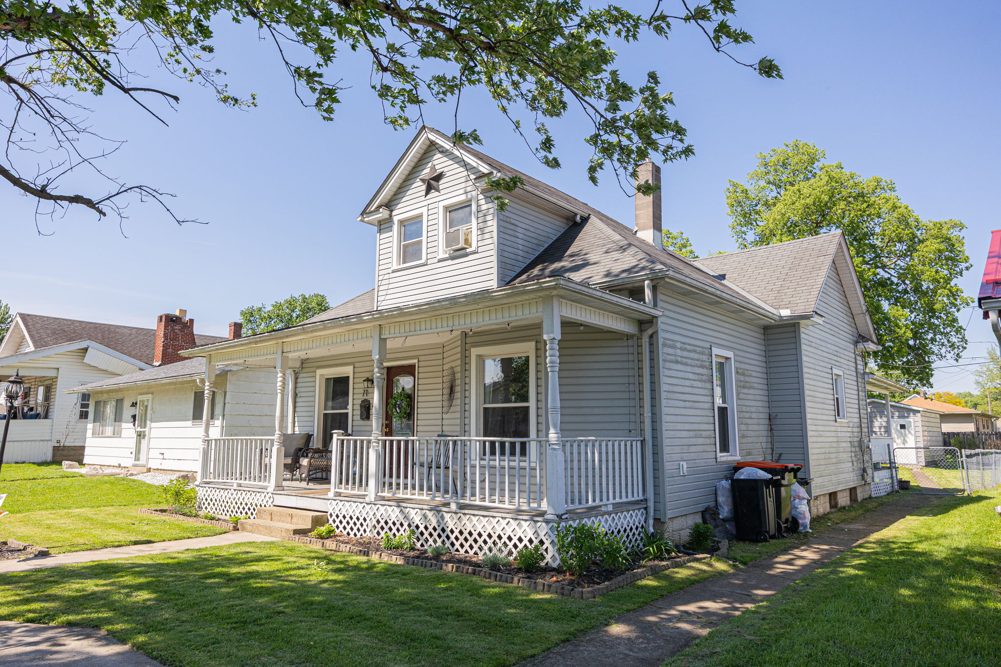 K.K. - 71 S 32nd St, Newark-32