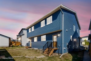 OpenDwelling-71 Sage Hl Ln NW, Calgary, AB-36 day to dusk.jpeg