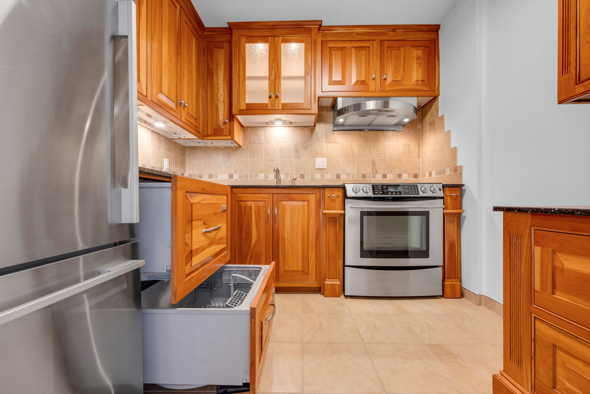  Photo 30