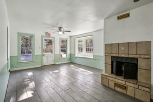 6th St-010.jpg