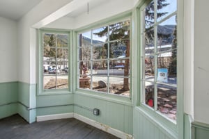 6th St-020.jpg