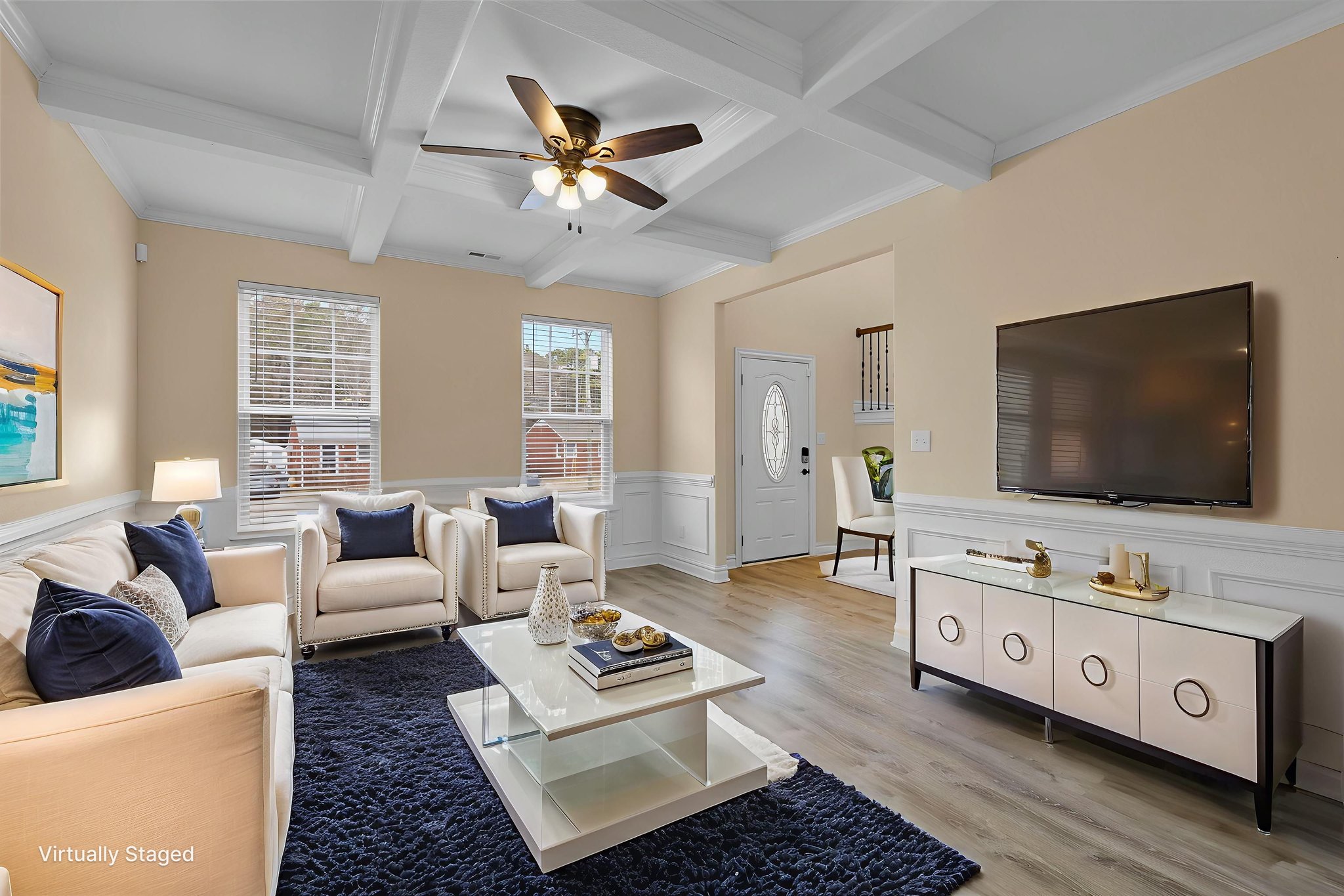 7X2A1176 virtually staged.jpeg