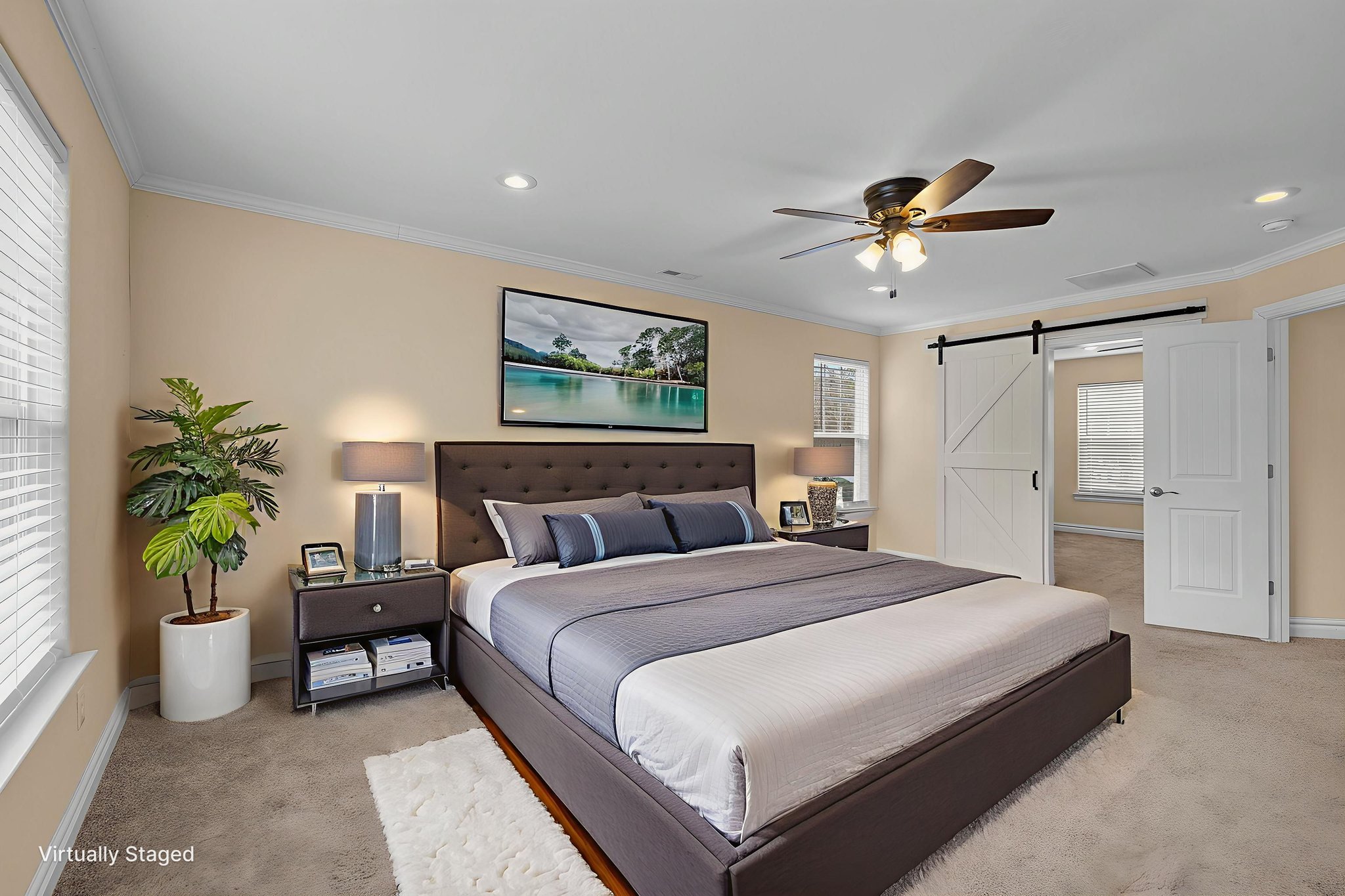 7X2A1211 virtually staged.jpeg