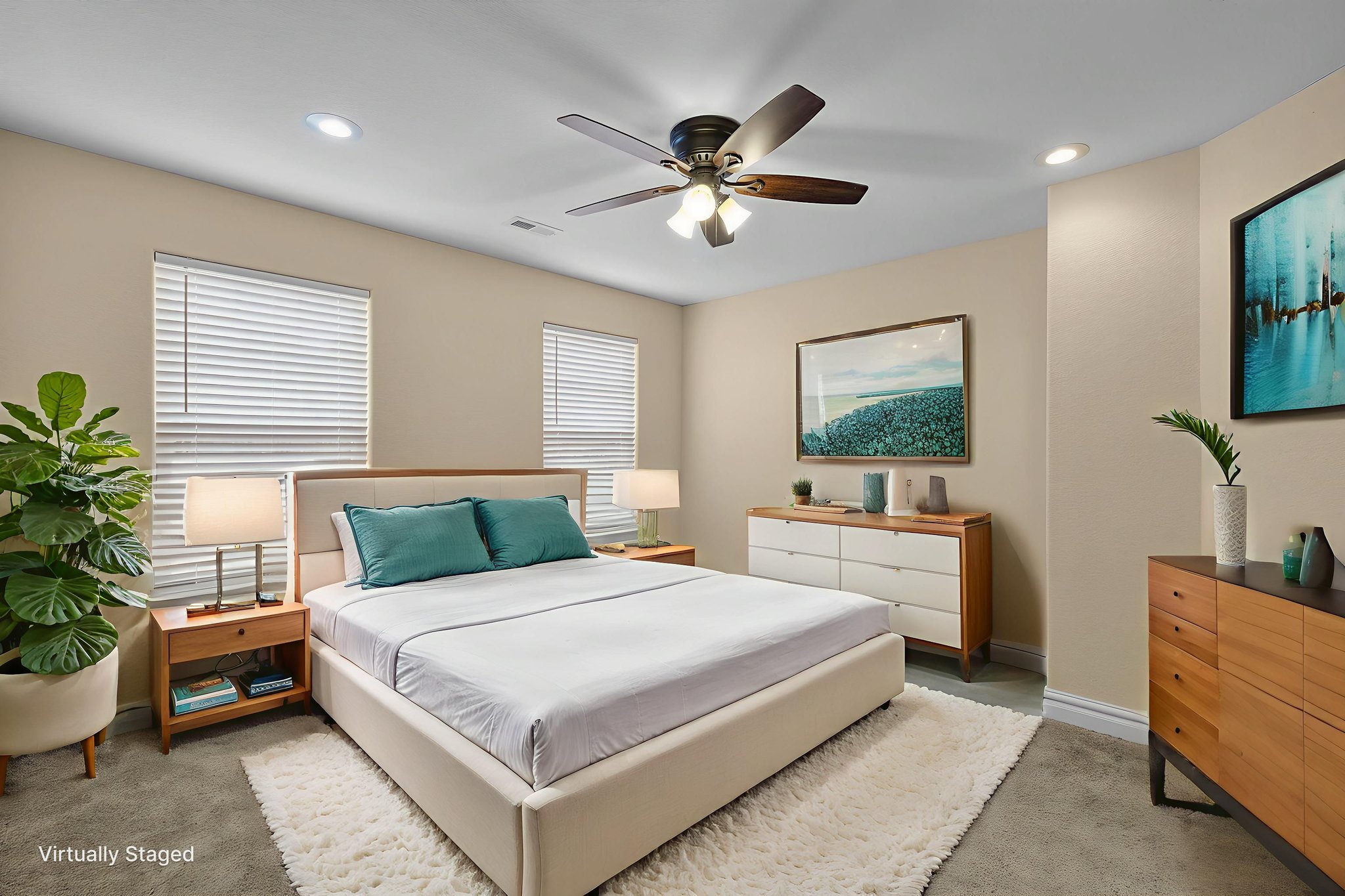 7X2A1221 virtually staged.jpeg