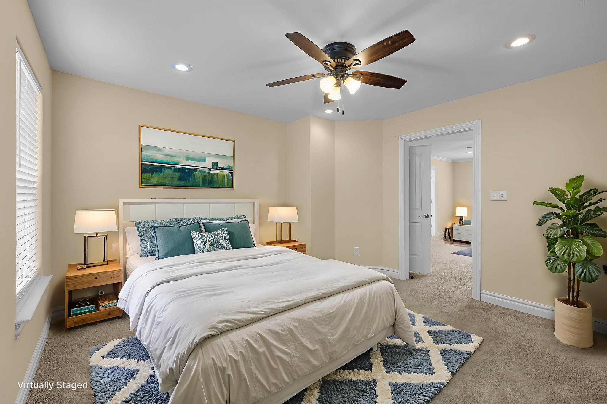 7X2A1226 virtually staged.jpeg