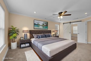 7X2A1211 virtually staged.jpeg