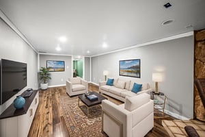 DSC_3566 virtually staged.jpeg