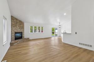 Erie Rd-S2304-011.jpg